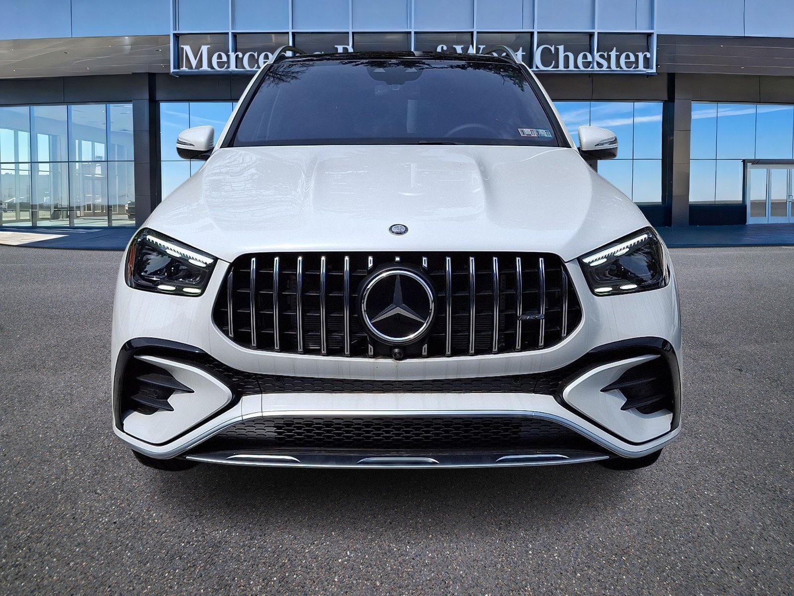 New 2026 MANUFAKTUR Moonlight White Metallic Mercedes-Benz AMG® GLE 53 4MATIC+ SUV image 24