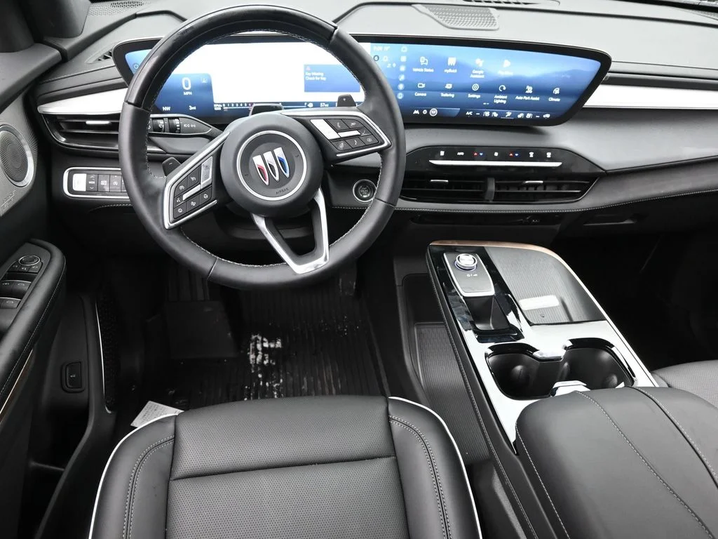 Used 2026 Red Buick Avenir image 16