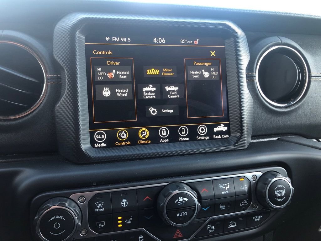 Used 2023 Black Jeep Overland image 23
