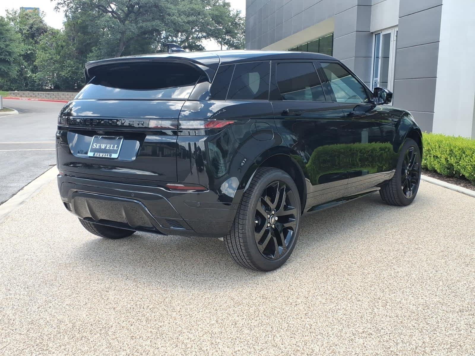 New 2026 Santorini Black Land Rover Hoxton Edition image 6