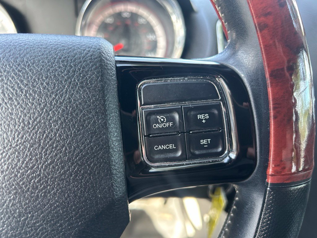 Used 2017 Red Dodge SXT image 12