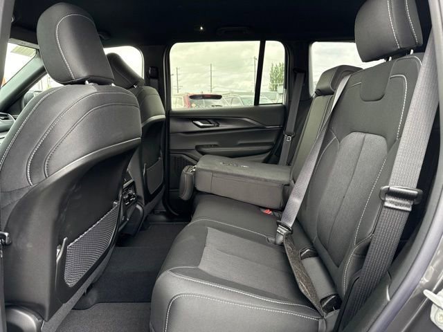 New 2026 Baltic Gray Metallic Clear-Coat Exterior Paint Jeep Laredo image 10