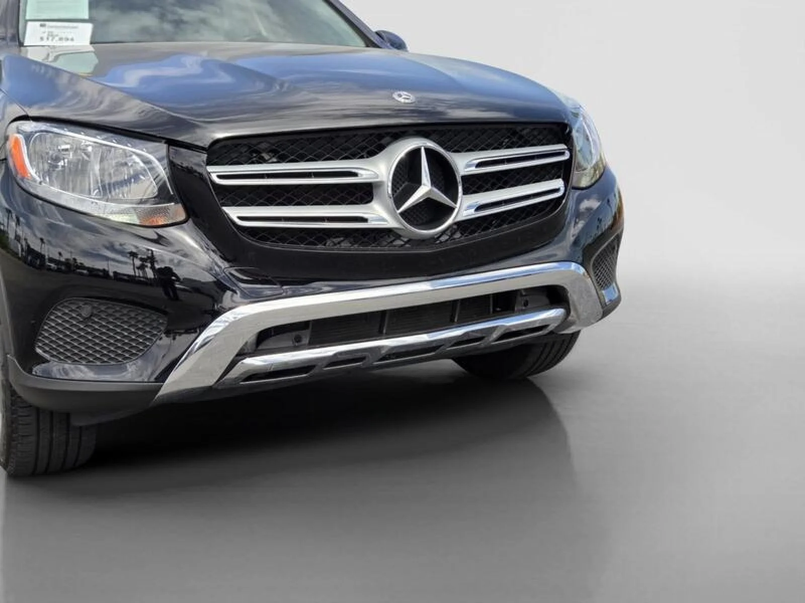 Used 2018 Black Mercedes-Benz GLC 300 image 9