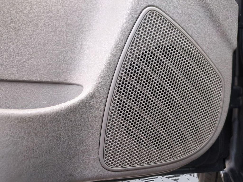 2009 Hyundai Accent GLS - Photo 12
