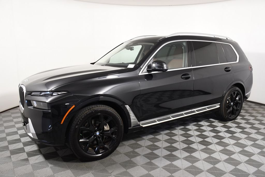 Used 2023 BMW X7 40i with VIN 5UX23EM01P9R50069 for sale in Richfield, Minnesota