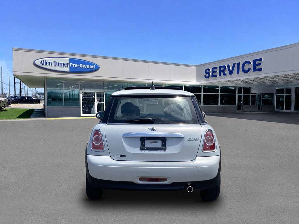 Used 2013 White Silver MINI Base image 7