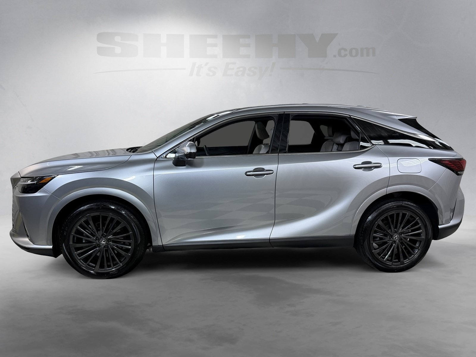Used 2025 Silver Lexus 350h Premium image 17