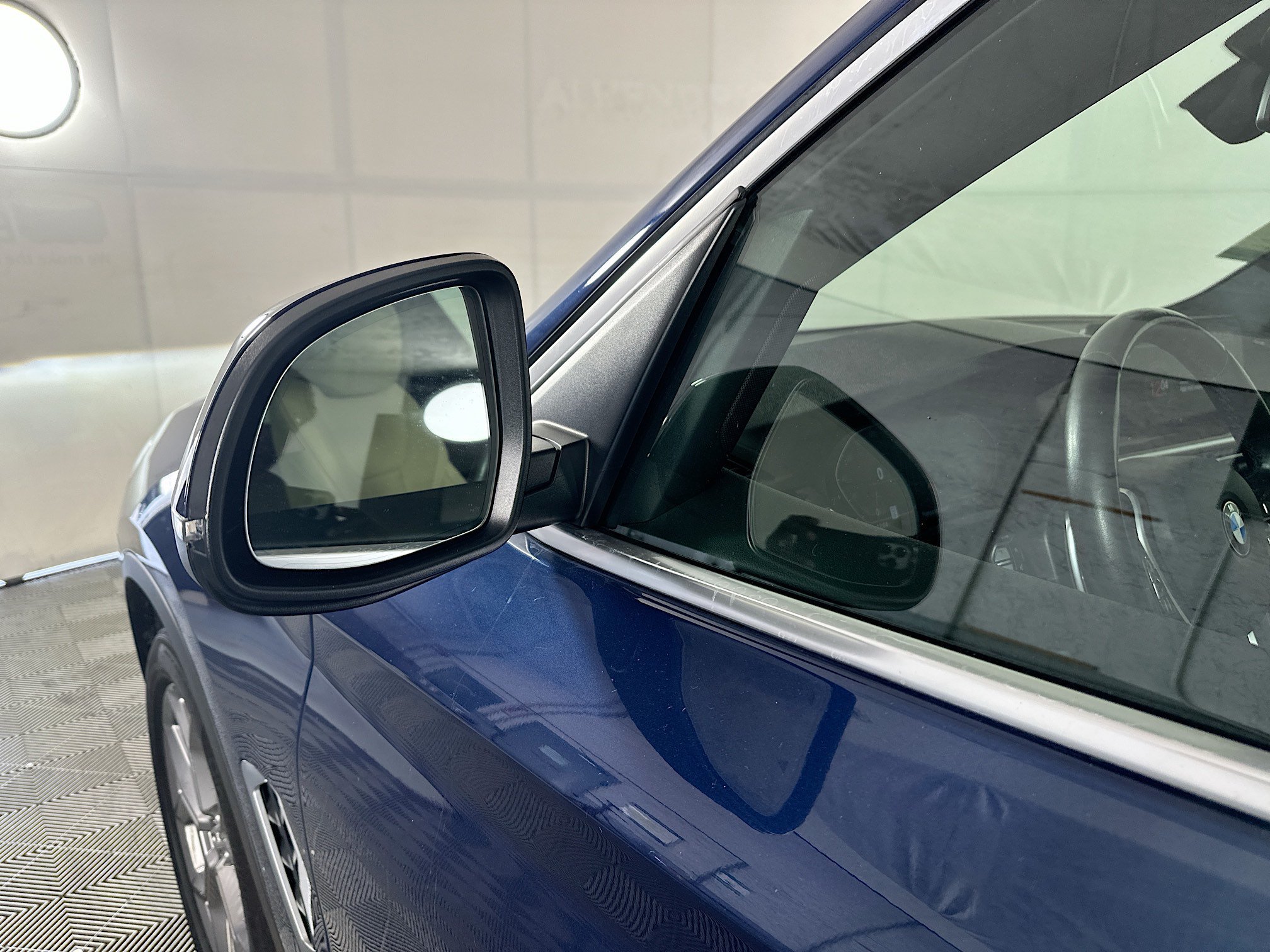 Used 2022 Phytonic Blue Metallic BMW xDrive30i image 10