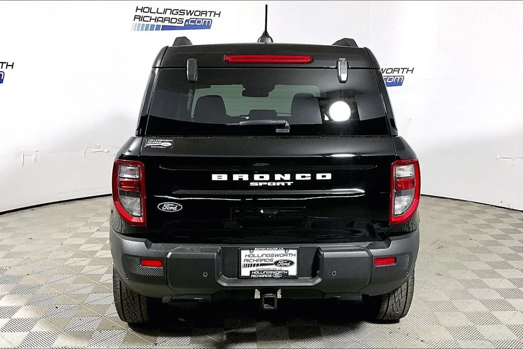 New 2026 Shadow Black Ford Badlands® image 4