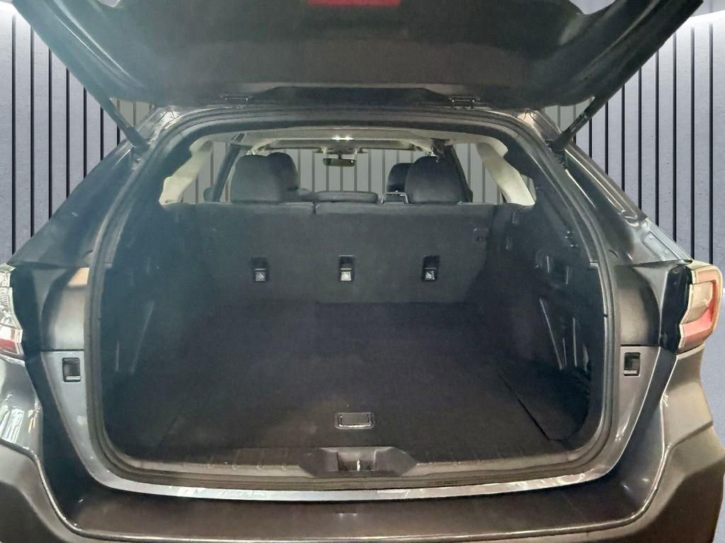 Used 2023 Gray Subaru Onyx Edition XT image 9