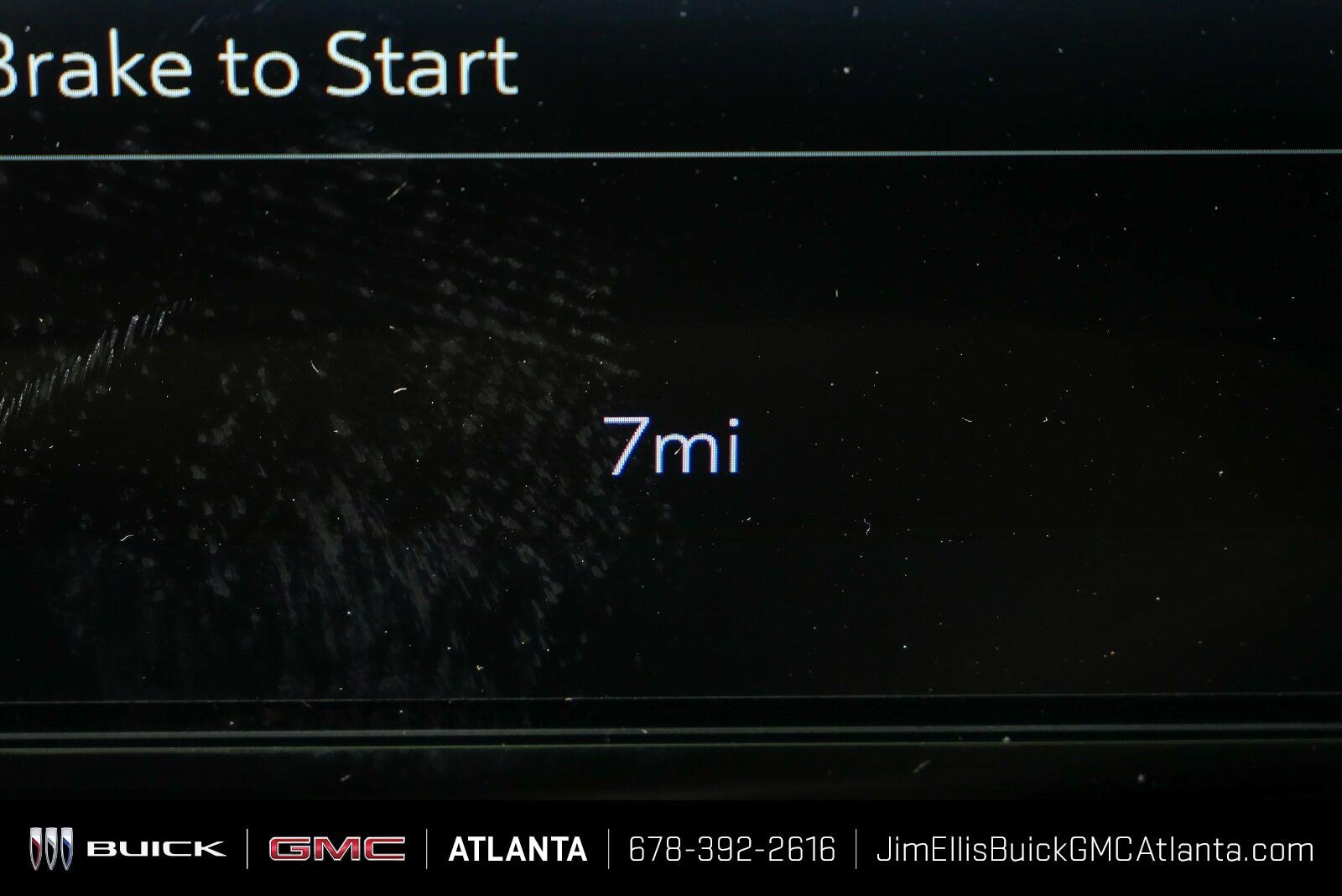 2027 GMC Yukon Denali - Photo 9