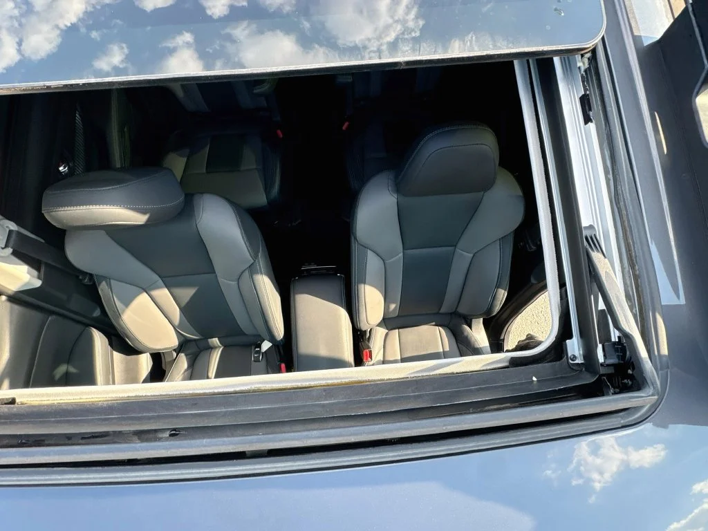 Used 2022 Gray Subaru Onyx Edition image 27