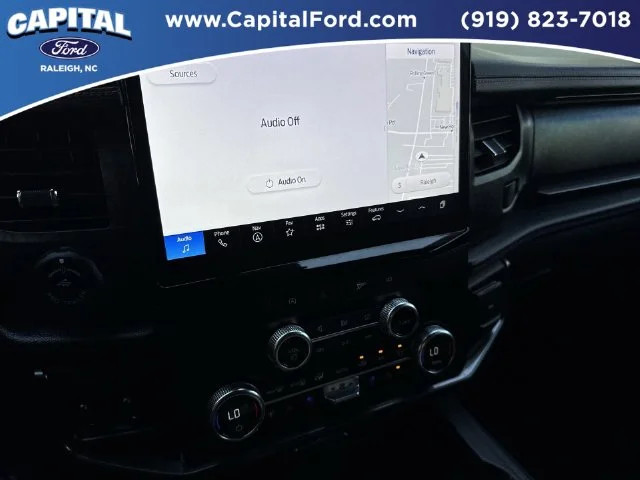 Used 2023  Ford Limited image 27