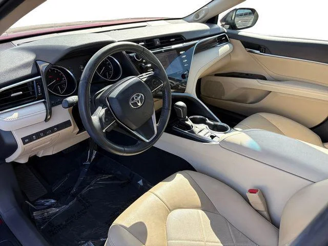 Certified Used 2018 Red Metallic Toyota XLE V6 image 41