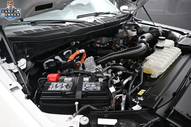 Used 2025 White Ford Lariat image 48