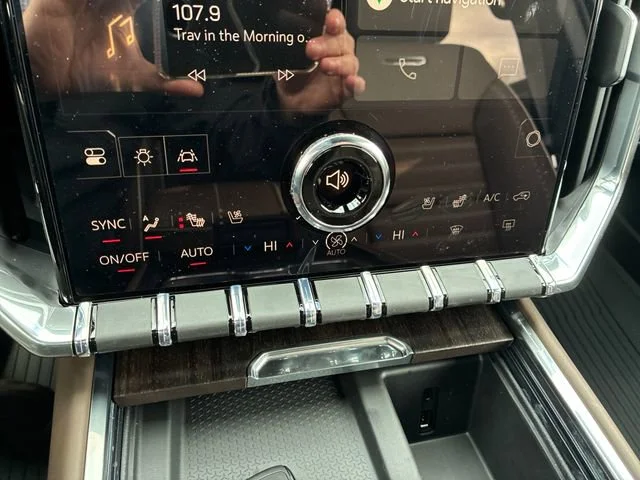 New 2026 Glacier White Tricoat GMC Denali Ultimate image 23