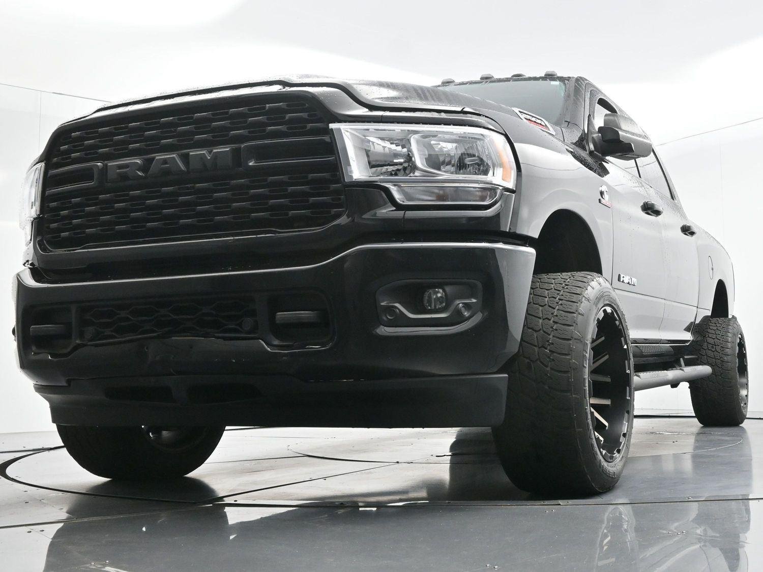 Used 2022 Diamond Black Crystal Pearlcoat Ram Big Horn image 44