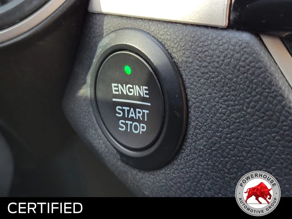 Used 2020 Silver Ford SE image 37