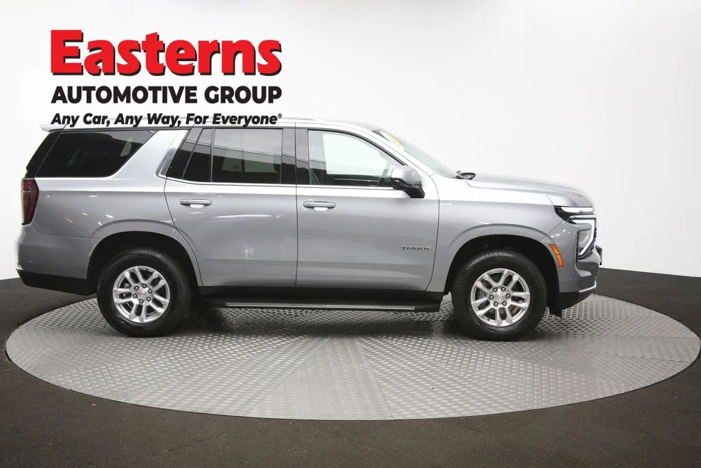Used 2025 Gray Chevrolet LT image 49