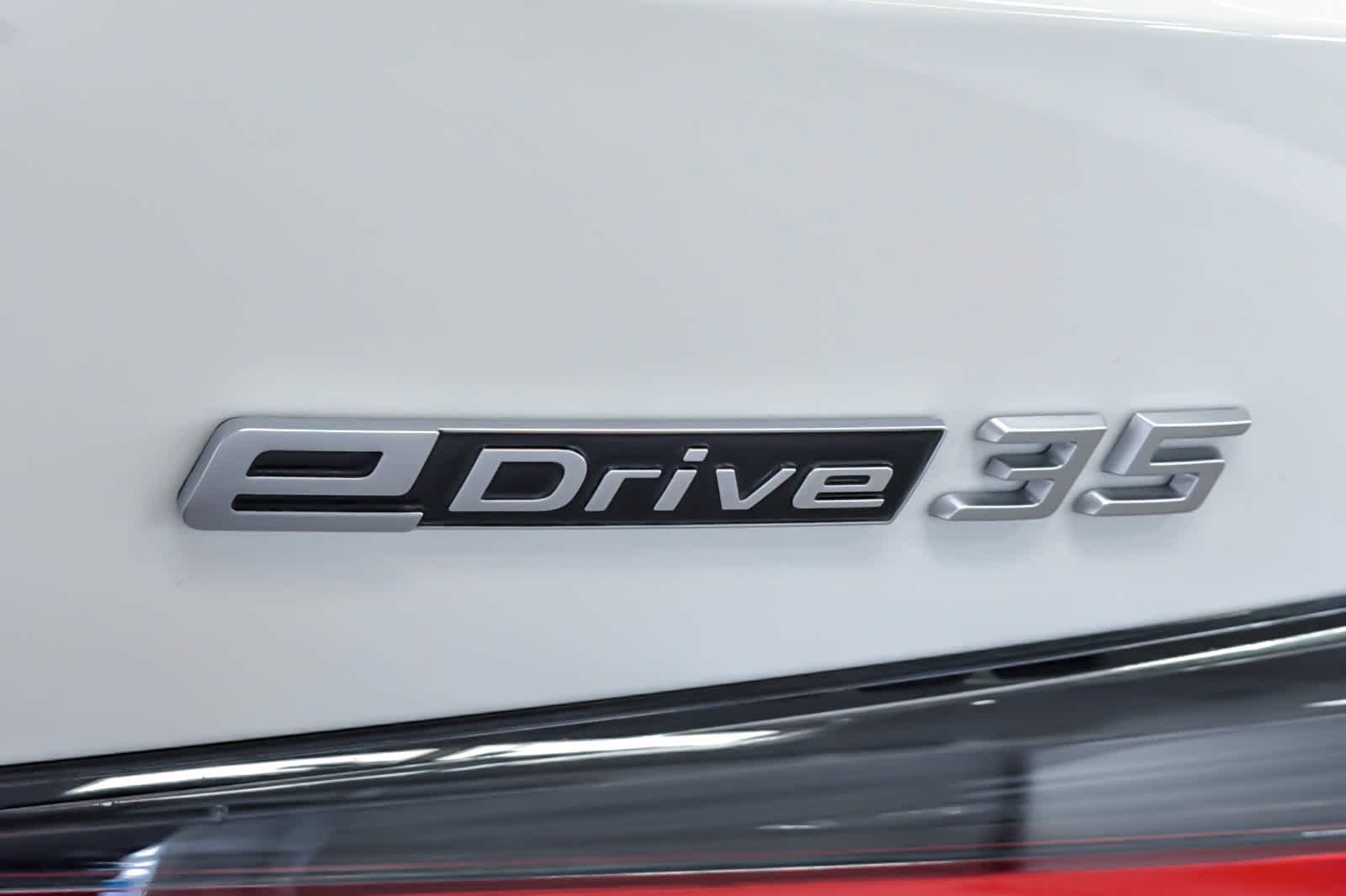 Certified Used 2024 Alpine White BMW eDrive35 image 27