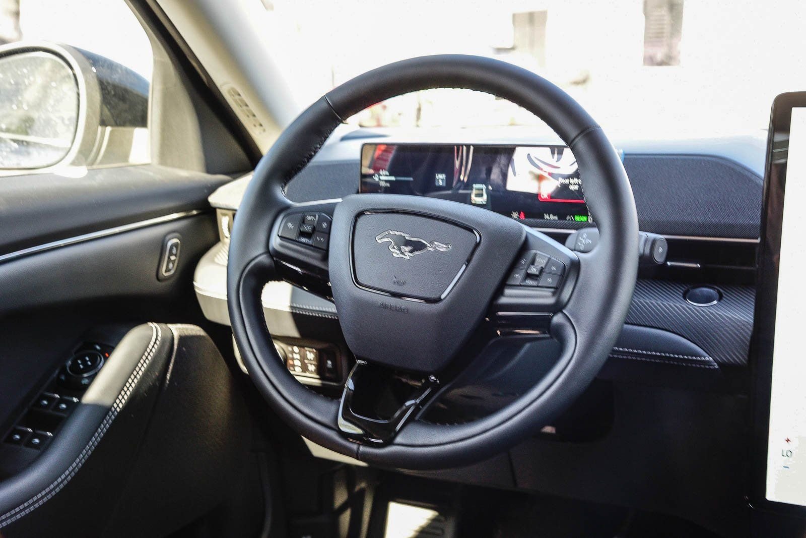 New 2026 Glacier Gray Metallic Tri-coat Ford Select image 15