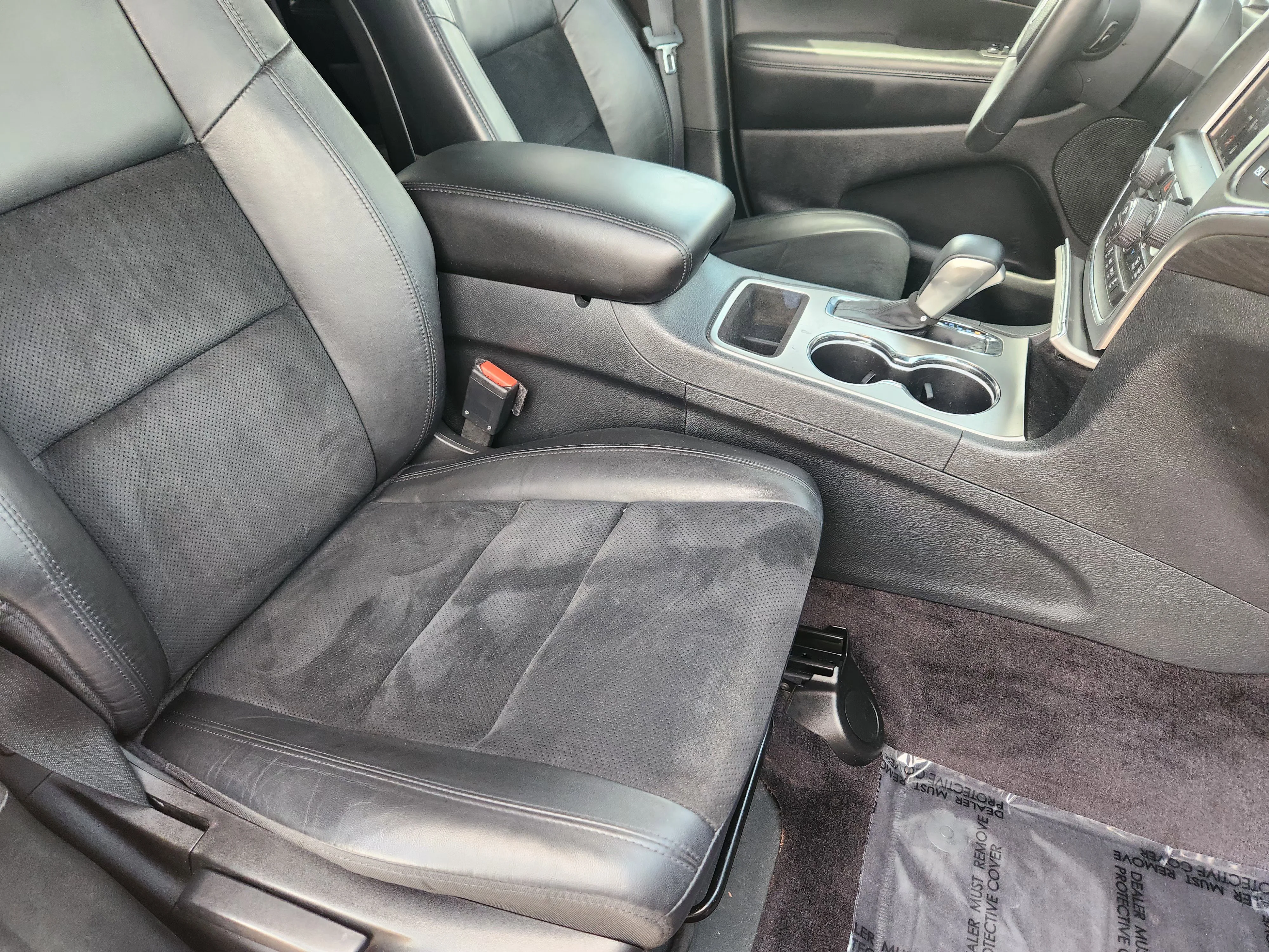 Used 2018 Granite Crystal Metallic Clearcoat Jeep Altitude image 13