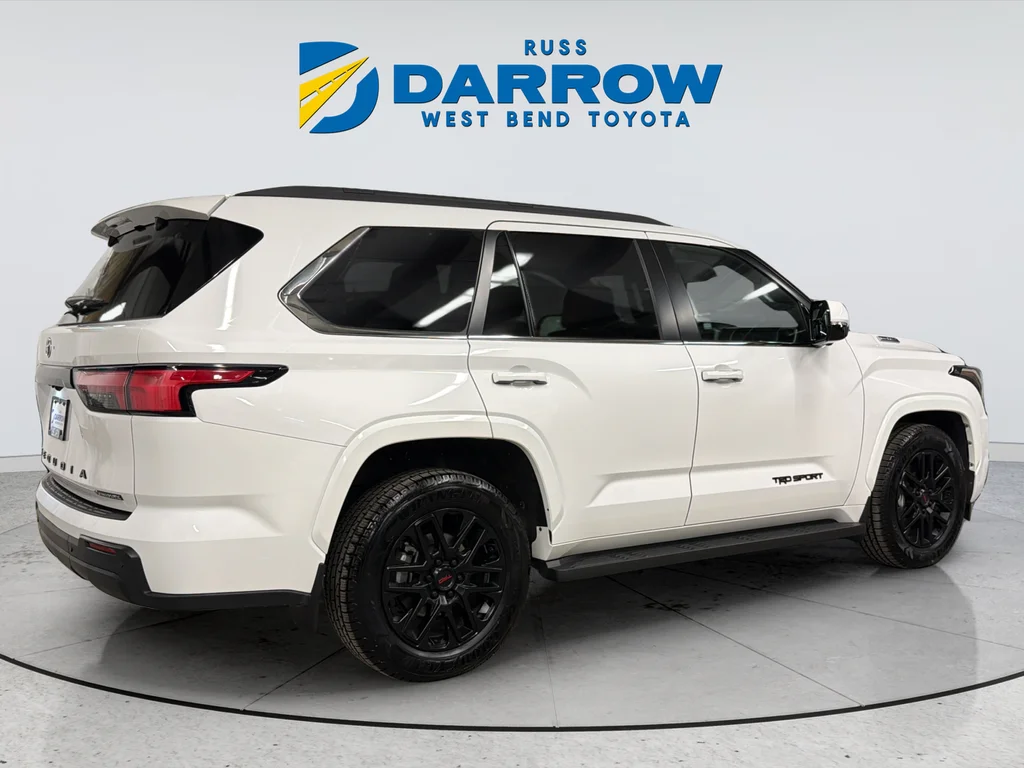 Used 2025 White Toyota SR5 image 5