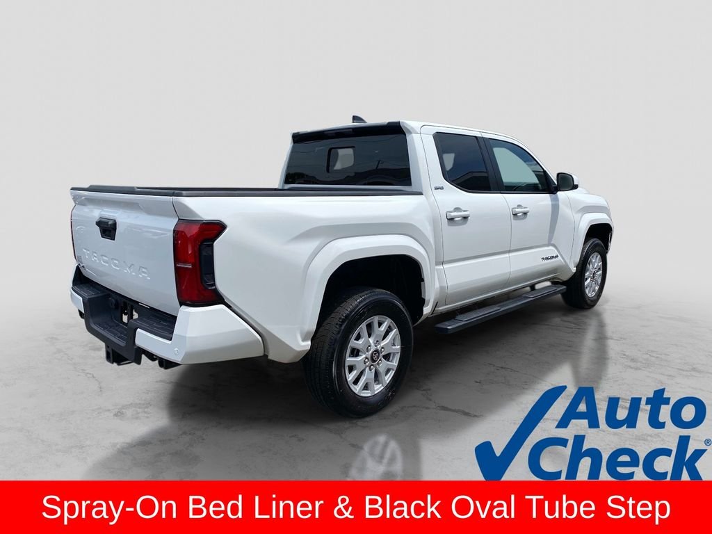 Used 2025 White Toyota SR5 image 7