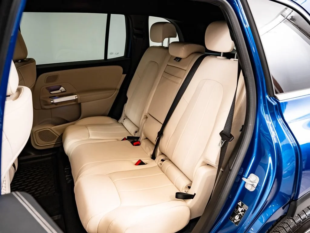Used 2024 Starling Blue Metallic Mercedes-Benz 300 image 43