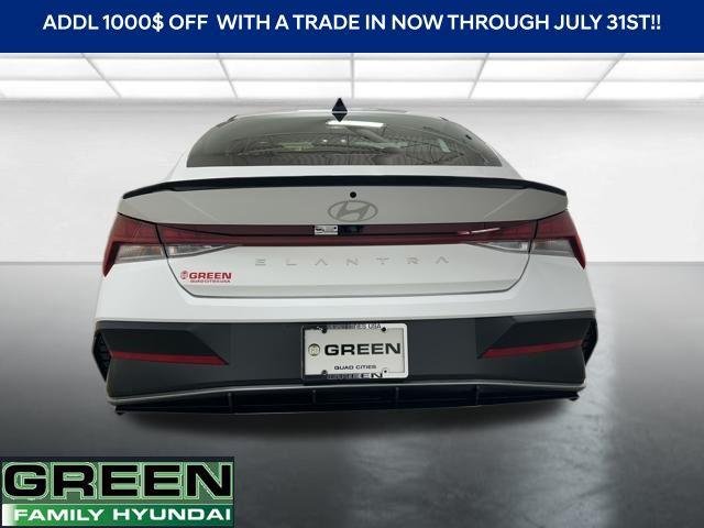 New 2026 White Hyundai SEL Sport image 6
