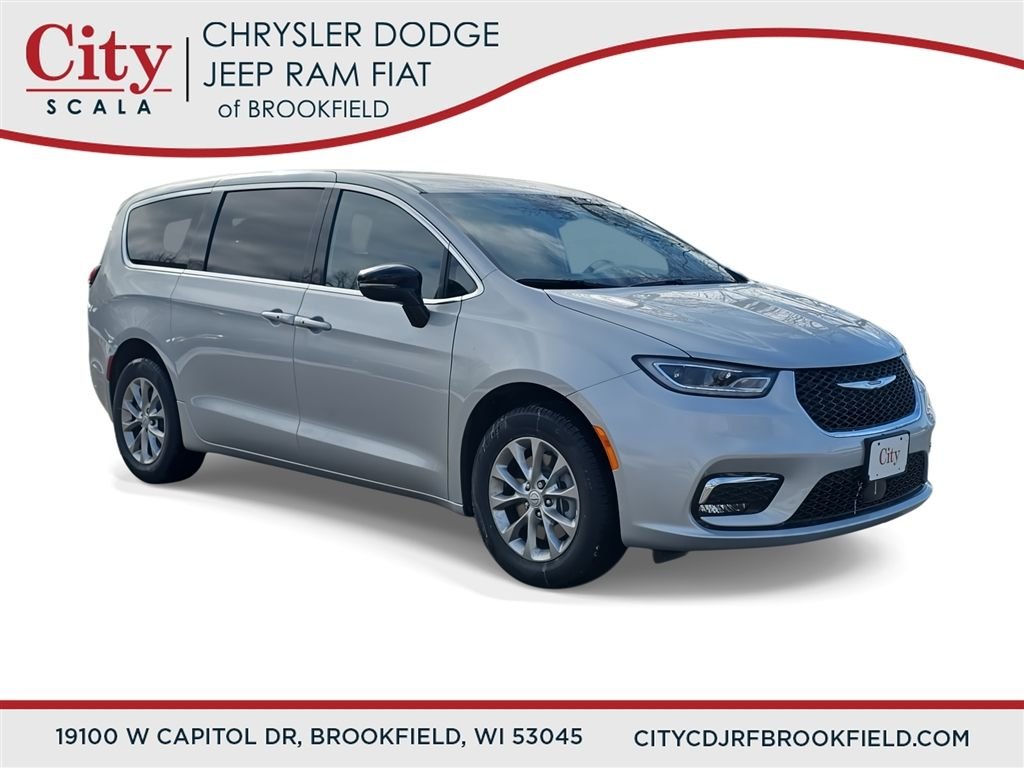 2026 Chrysler Pacifica Select AWD's photo
