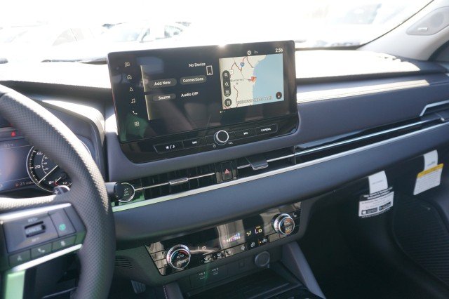 2025 Mitsubishi Outlander SE - Photo 31