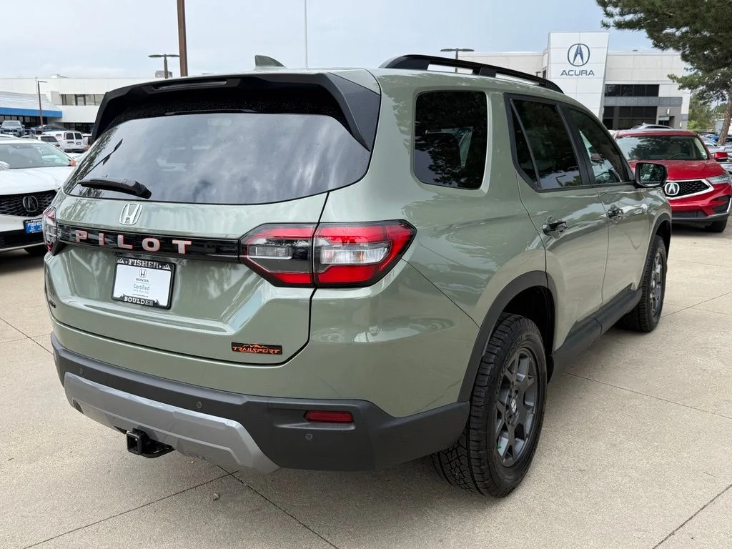 Certified Used 2026 Sonic Gray Pearl Honda TrailSport image 6