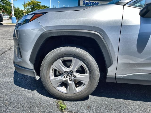 2025 Toyota RAV4 XLE - Photo 20