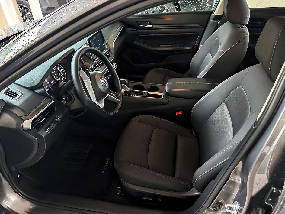 Used 2025 Gun Metallic Nissan SV image 10