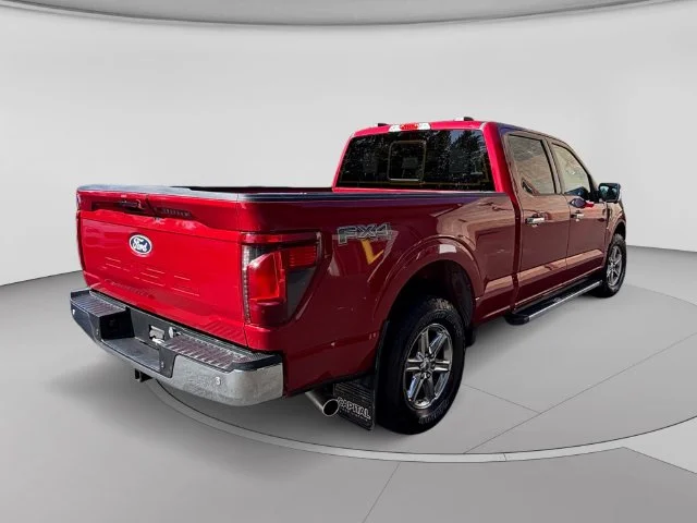 Used 2024  Ford XLT image 5