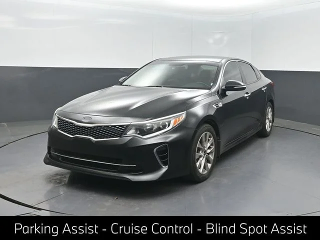 Used 2018 Black Kia S image 1