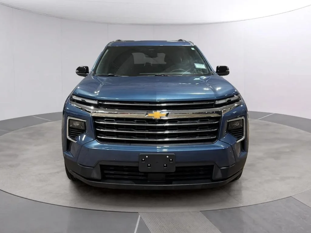 2025 Chevrolet Traverse LT - Photo 8