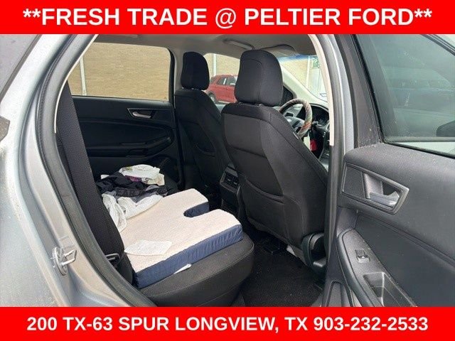 Used 2020 Silver Ford SE image 23