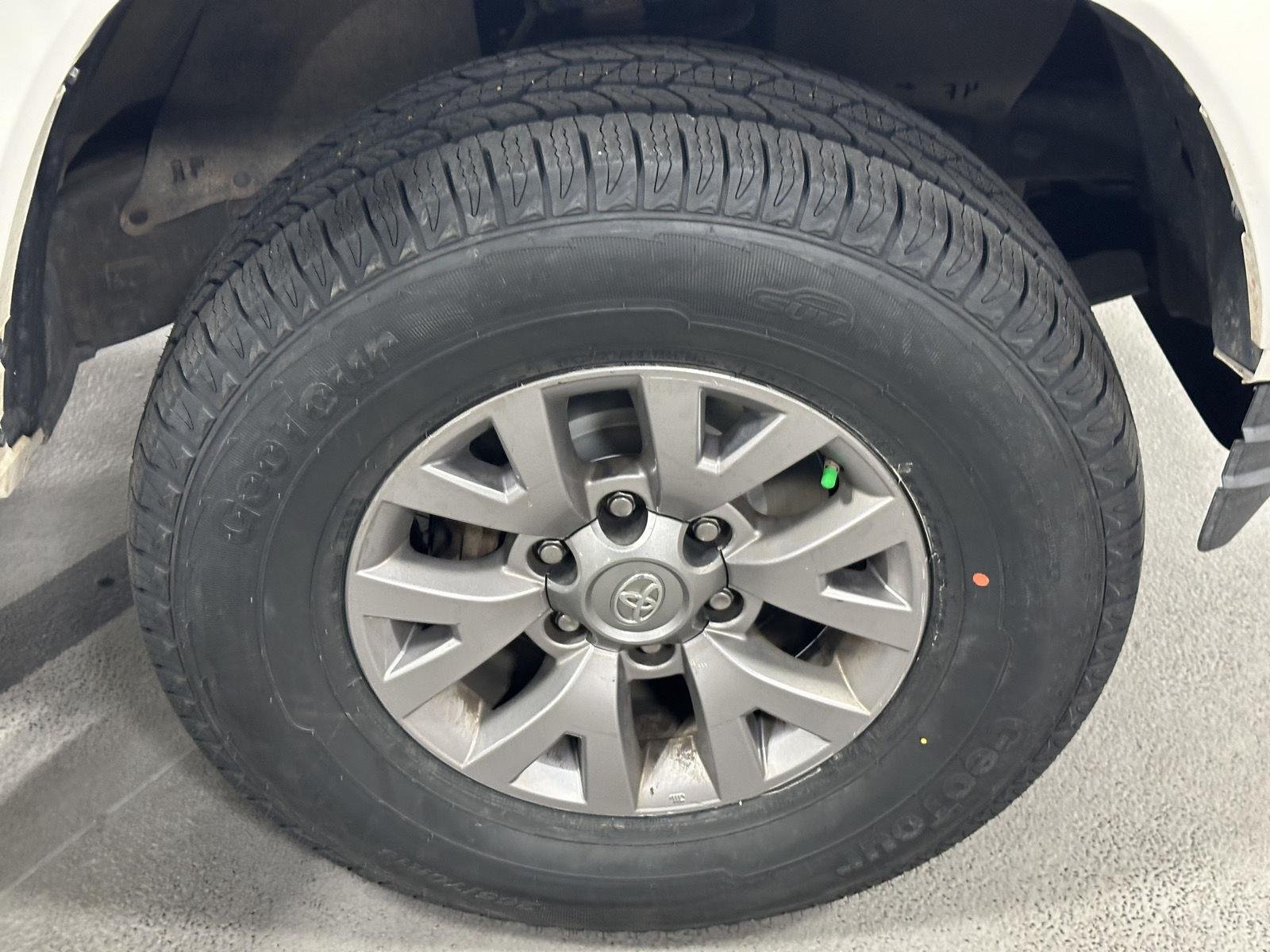 2017 Toyota Tacoma SR5 - Photo 13