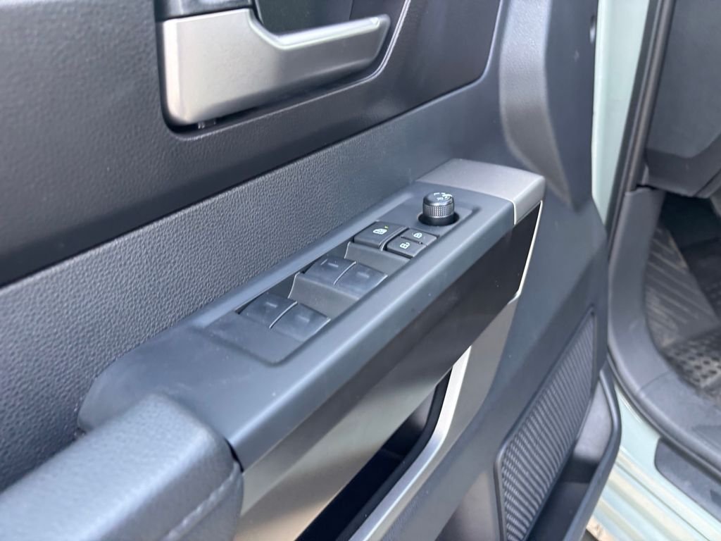 2026 Toyota Tundra SR5 - Photo 21