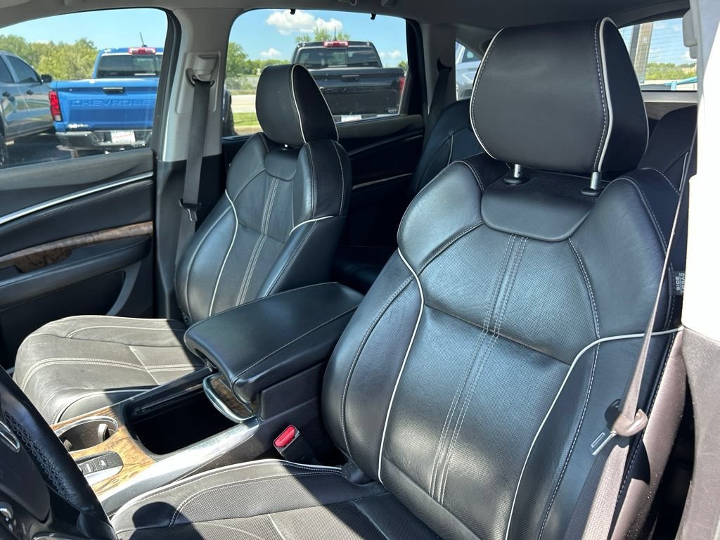 Used 2019  Acura w/Advance Pkg image 16