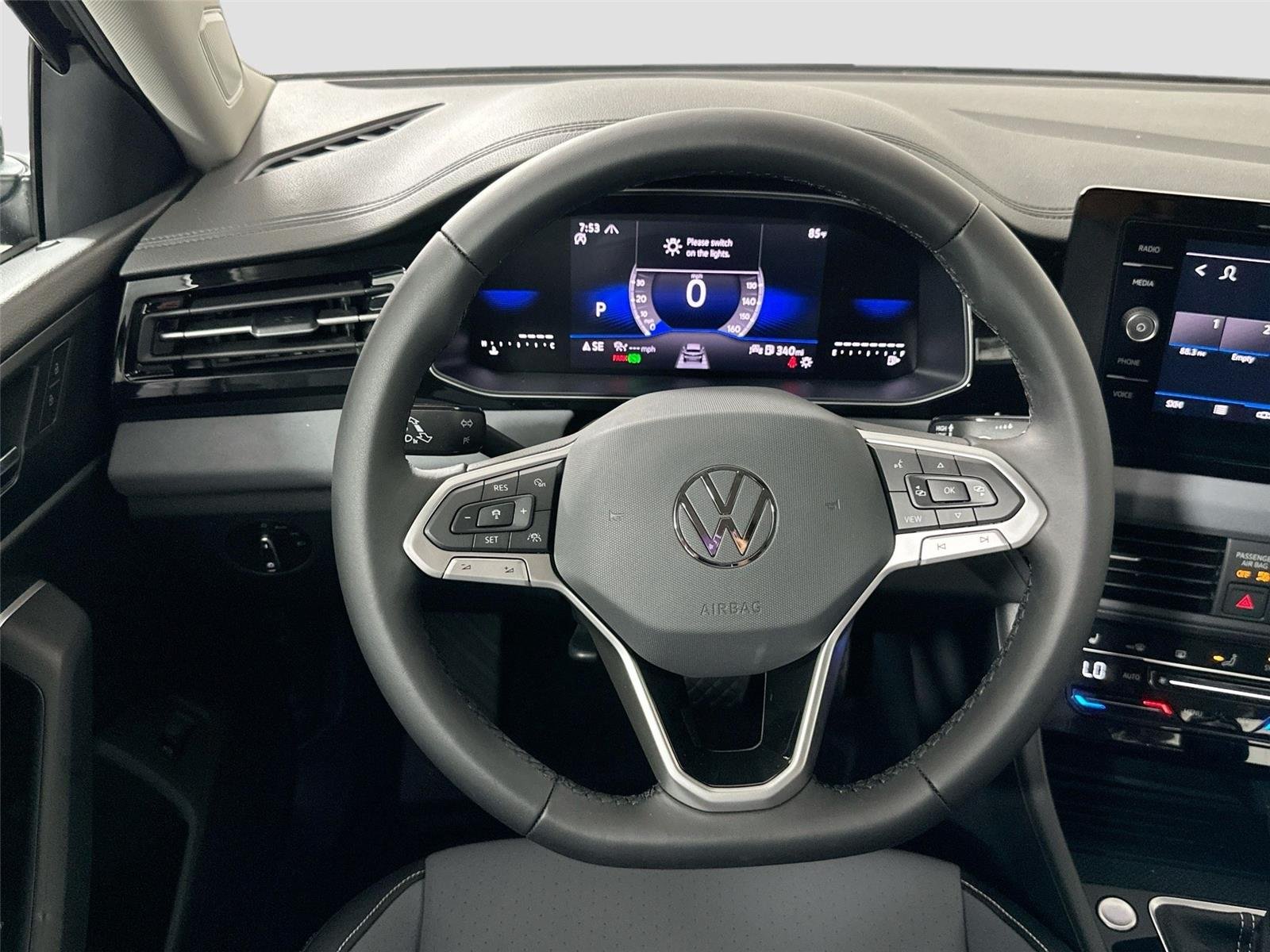 New 2025 Deep Black Pearl Volkswagen SE image 17