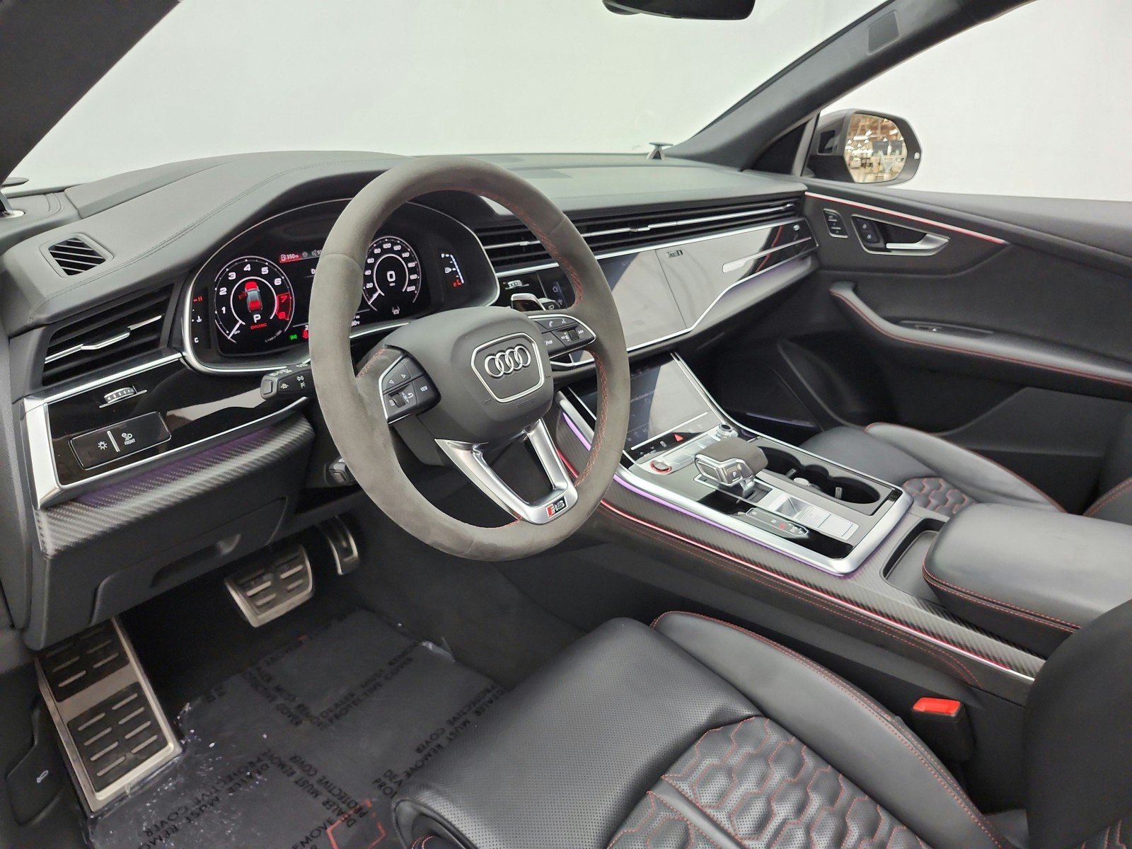 Used 2024 Nardo Gray Audi 4.0 TFSI quattro image 12
