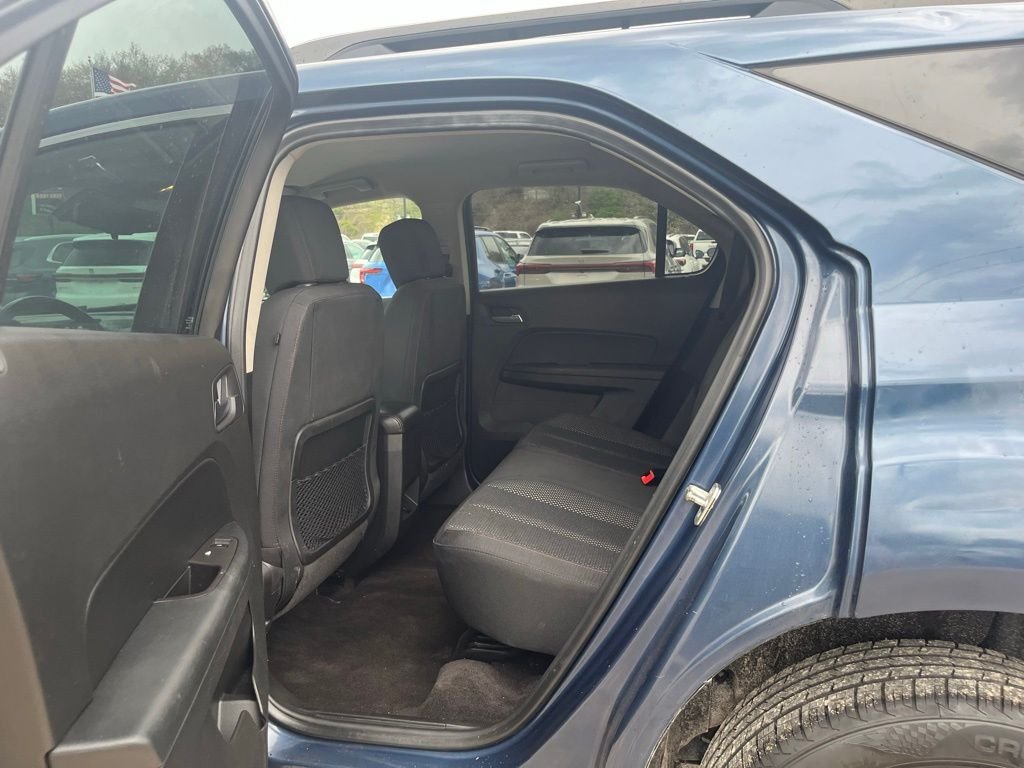 Used 2017 Patriot Blue Metallic Chevrolet LT image 28