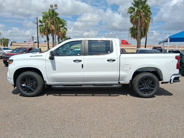 New 2026 Summit White Chevrolet Custom image 4