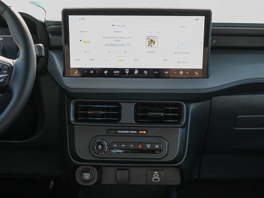 2025 Ford Maverick XLT - Photo 14