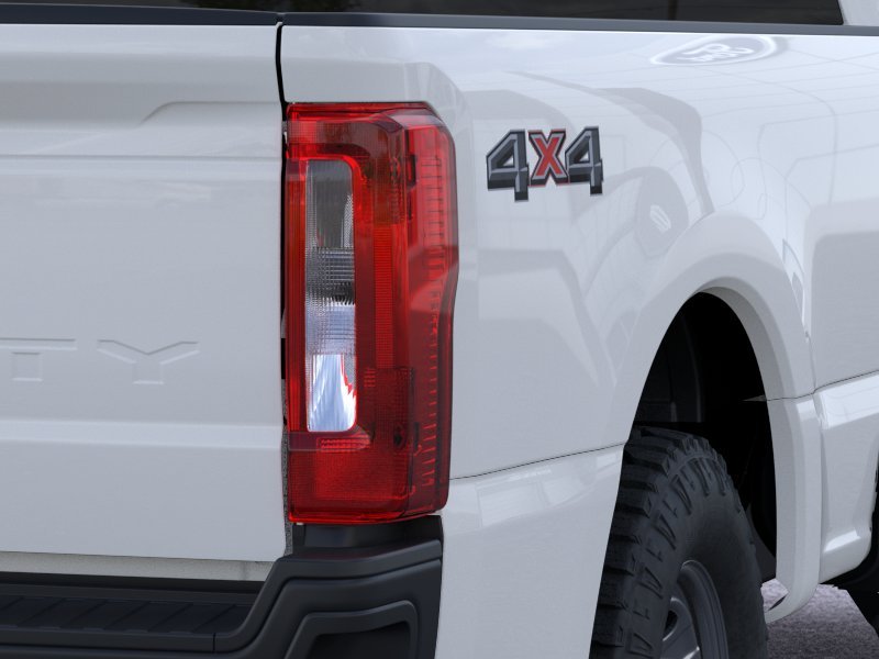 New 2026 Oxford White Ford F-350® XL image 21