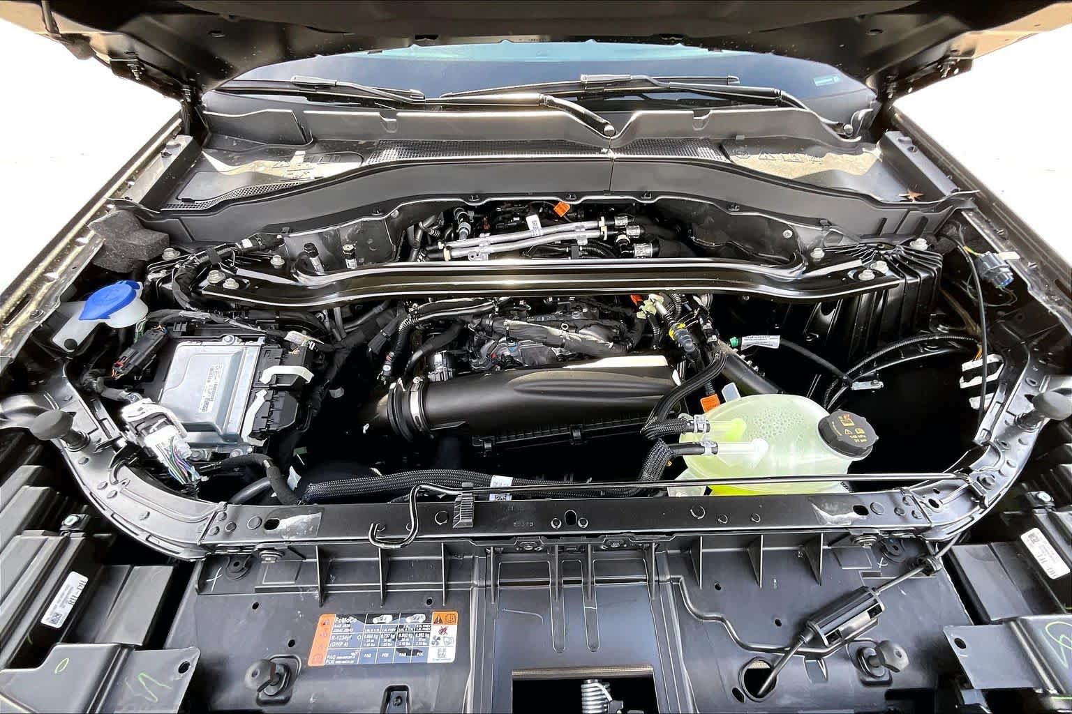 New 2026 Carbonized Gray Metallic Ford ST-Line image 16