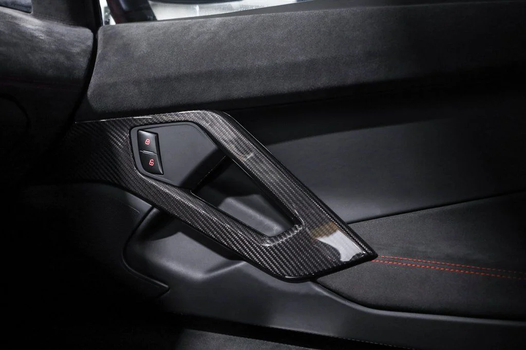 2016 Lamborghini Aventador Pirelli Edition - Photo 33